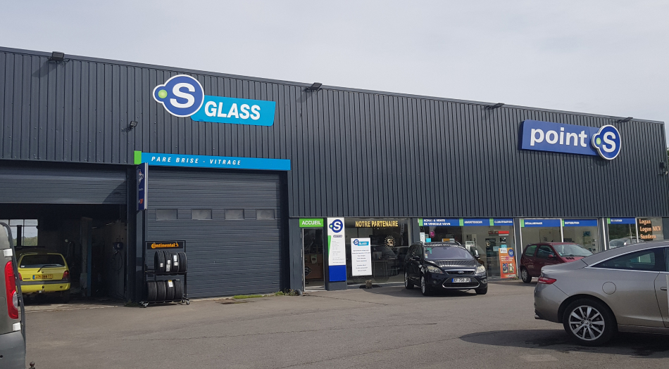 Point S Glass - Saint-Jean-les-Deux-Jumeaux