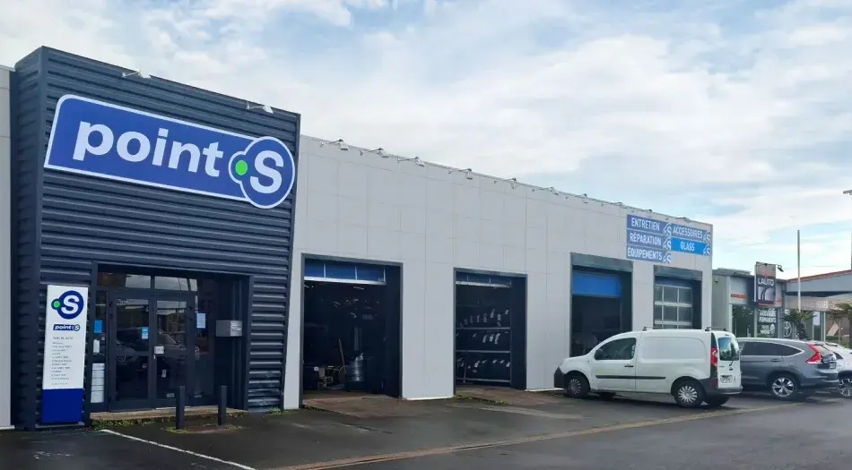 Point S Glass Colleville-Montgomery