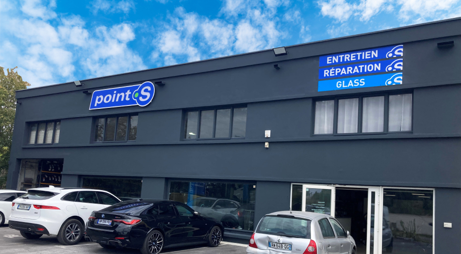 Point S Glass - Pernes-les-Fontaines